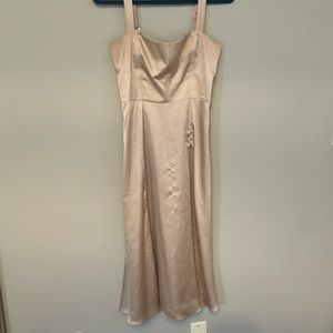 Show me your Mumu- champagne luxe satin midi
